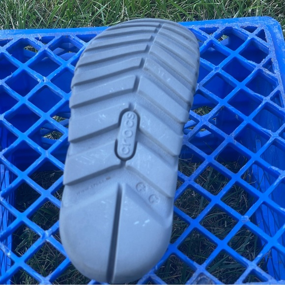 Crocs Duet Women’s 6 Men’s 4 Max Dual Comfort Clogs Blue Gray 201398 Flaw READ - Picture 13 of 14